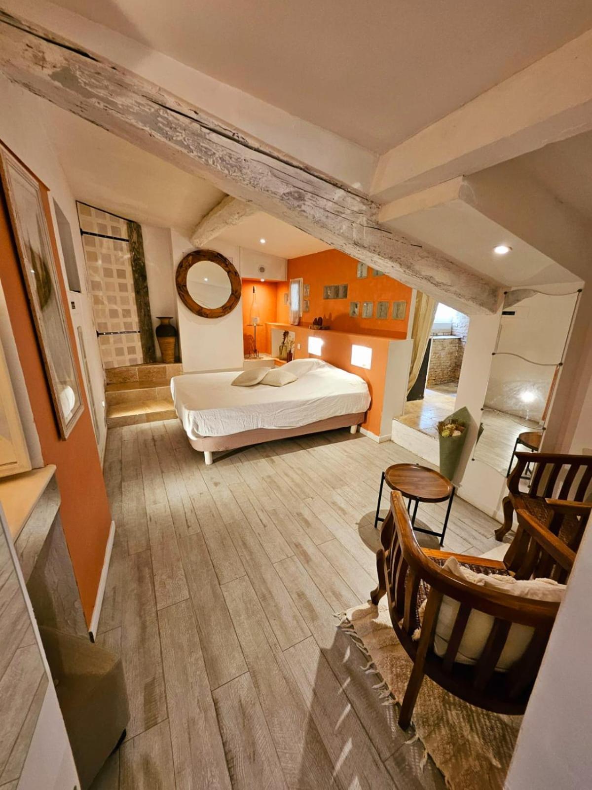 Suites Coupo Santo Et Lou Peiro Cotignac Luaran gambar